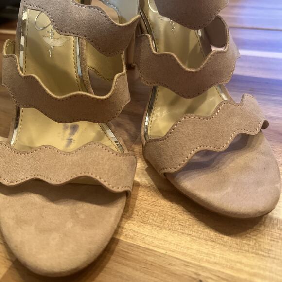 Jessica Simpson tan strappy chandri heels - size 8 - Picture 4 of 10